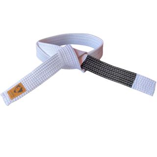 Faixa branca de jiu jitsu