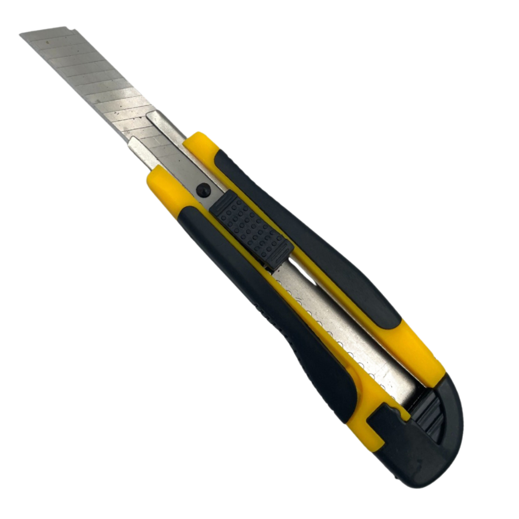 Estilete Profissional, Com Trava, Lâmina 18mm e Com Cabo Emborrachado em Oferta na Shopee