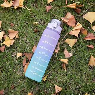 (1 UN/ 2UN / 3UN / 4UN )Garrafa de água colorida squeeze 750 ML motivacional alça suporte celular plástica em Oferta na Shopee