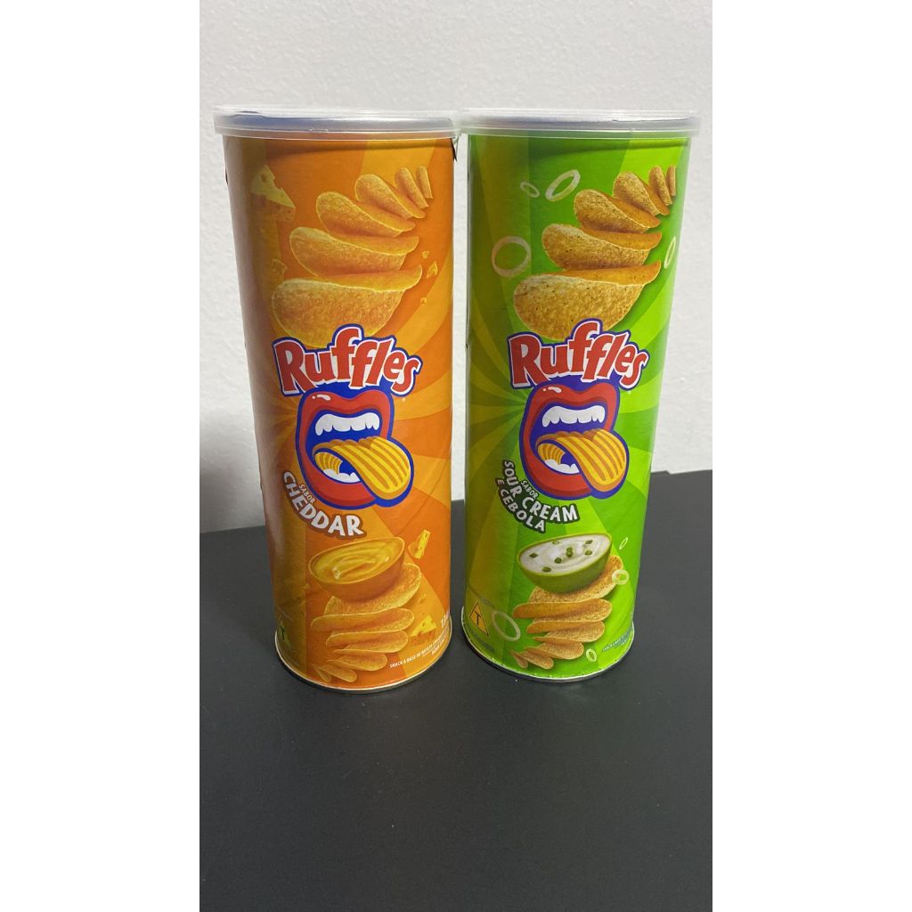 Batata Ruffles cheddar 134 g +batata ruffles sour cream e cebola 134 g