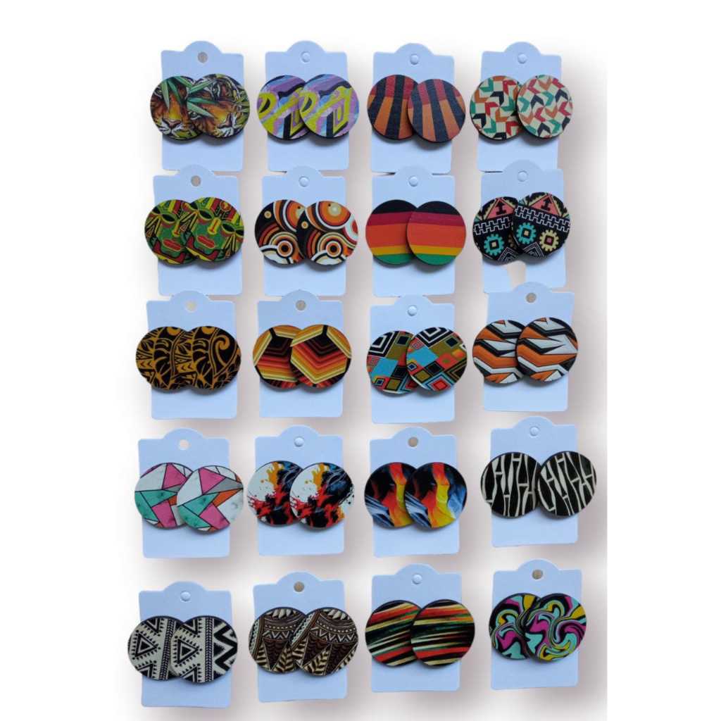 Brincos Redondo Botão 4cm de MDF Kit 12 pares Estampas Étnicas em Oferta na Shopee