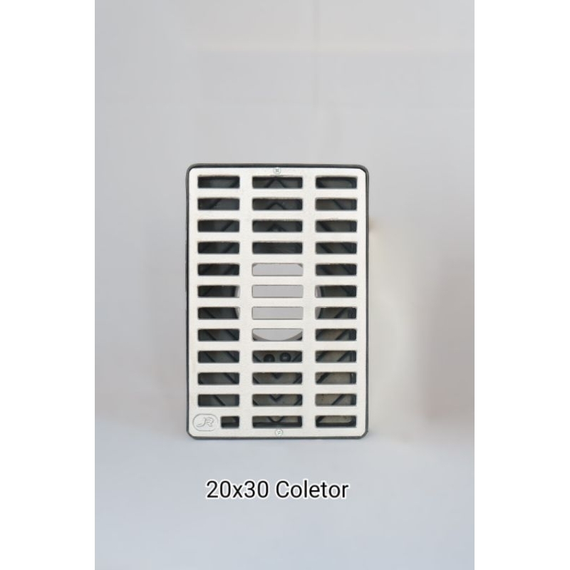 Ralo linear 20x30 com caixa coletora saída de 100mm marca JR Grelhas....