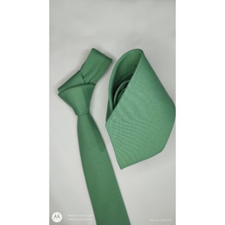 Gravata Adulta Verde Sage/Oliva Fosca (Tecido Oxfordine) - A pronta entrega