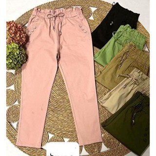calça de sarja com elastano e detalhes veste 38 ao 50