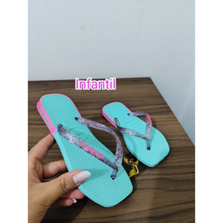 Chinelo infantil Bico Quadrado personalizado