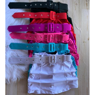 shorts saia com cinto .