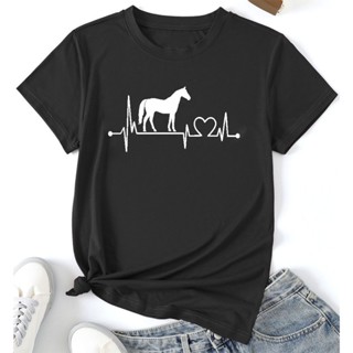 camiseta feminina country Tshirt cavalo batimentos cardíacos coração.