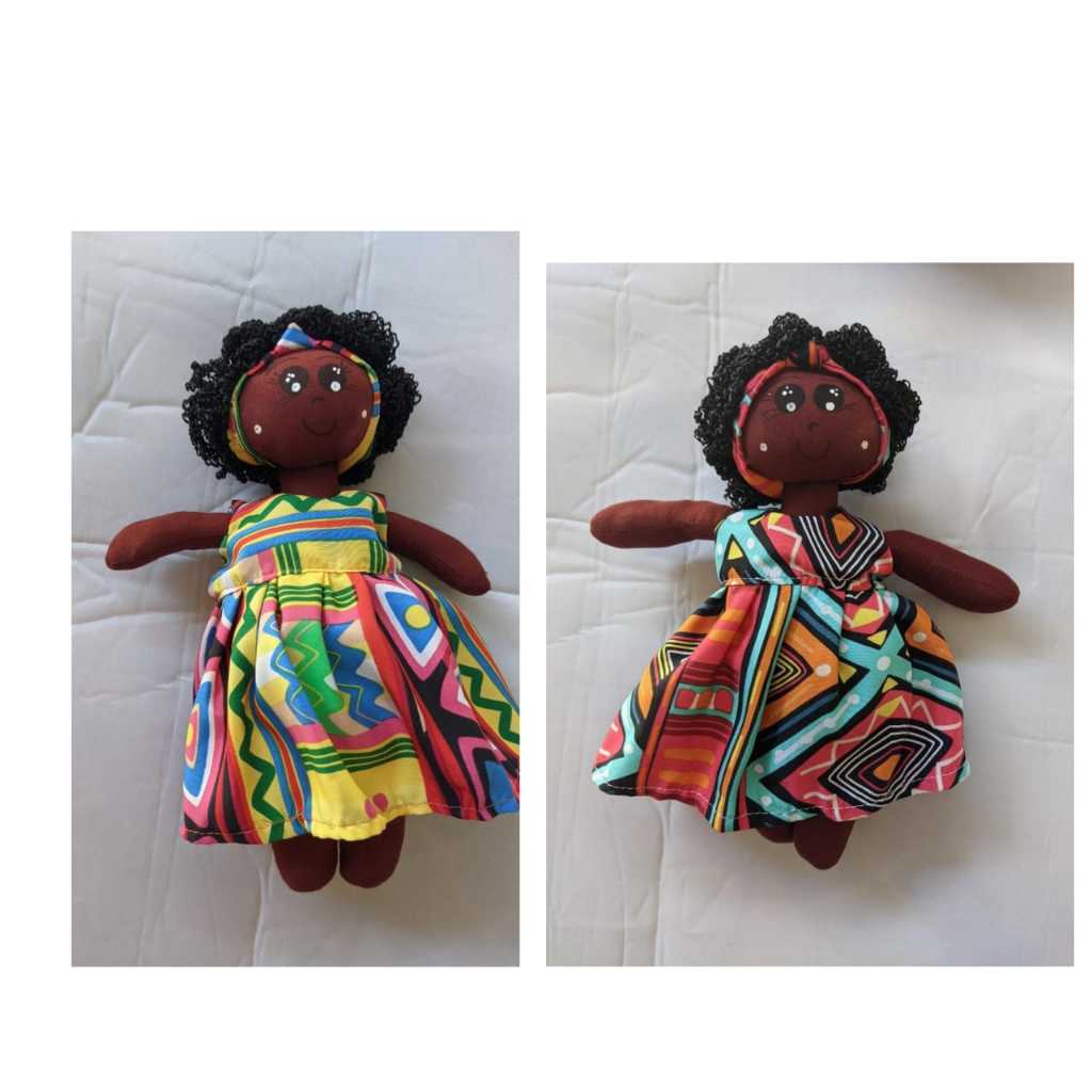 Boneca de Pano Negra Africana Naninha