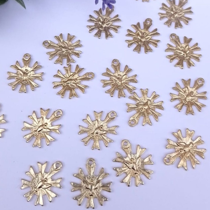 50 Pingentes Divino Raios do Esplendor Dourado - Pingente para artesanato religioso em Oferta na Shopee