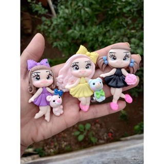 3 Bonequinhas Apliques de Biscuit Misturadas K  257 Arte Laços