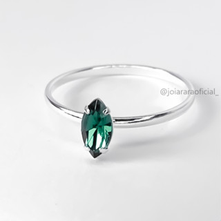 Anel Feminino com Pedra Verde Banhado a Prata