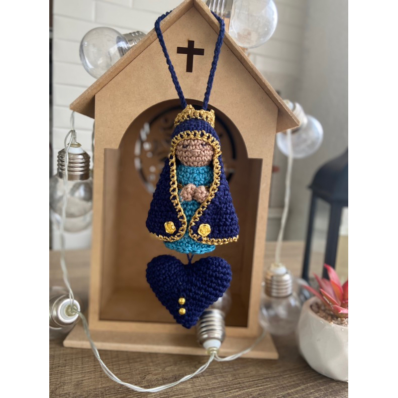 Nossa Senhora Aparecida de crochê , amigurumi , mini nossa Senhora decoração
