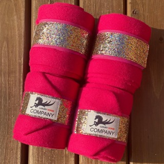 JOGO DE LIGAS PARA CAVALOS DESCANSO E TRABALHO (4 PATAS) FAIXA COM GLITTER em Oferta na Shopee