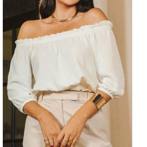 Blusa ombro a ombro ciganinha alfaiataria Clara