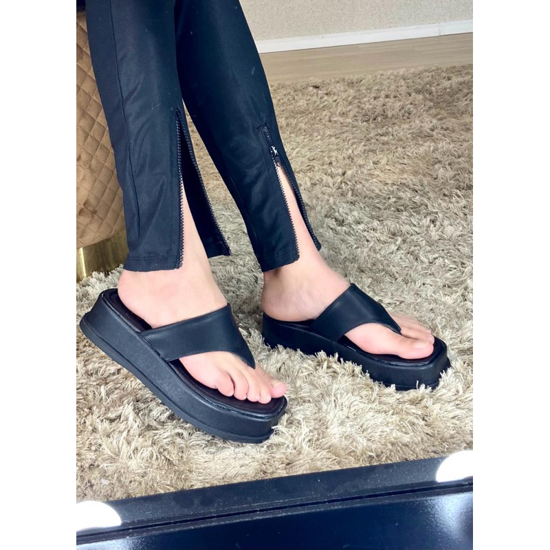 Sandália Feminina Plataforma Fim de ano