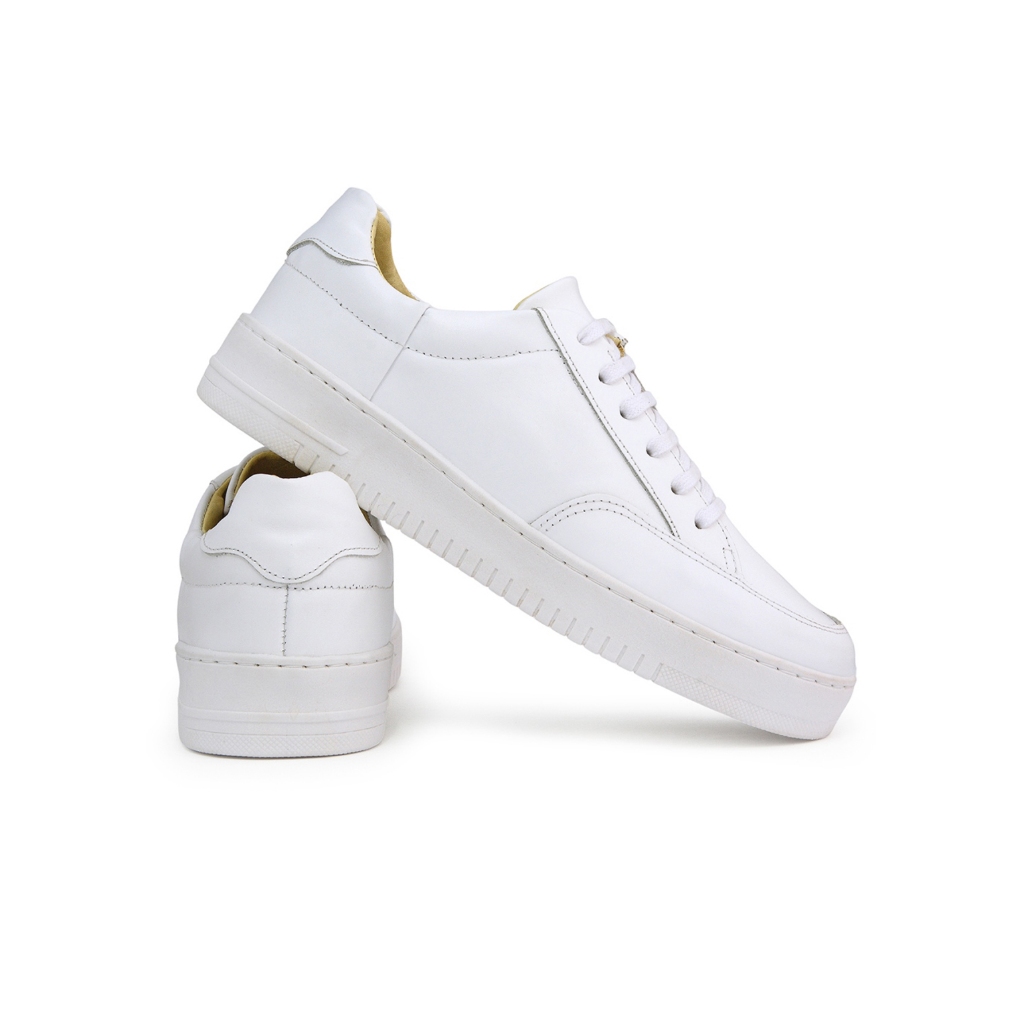 Tenis casual masculino em couro 100% legitimo. Sapatenis branco. Promoção direto de fabrica