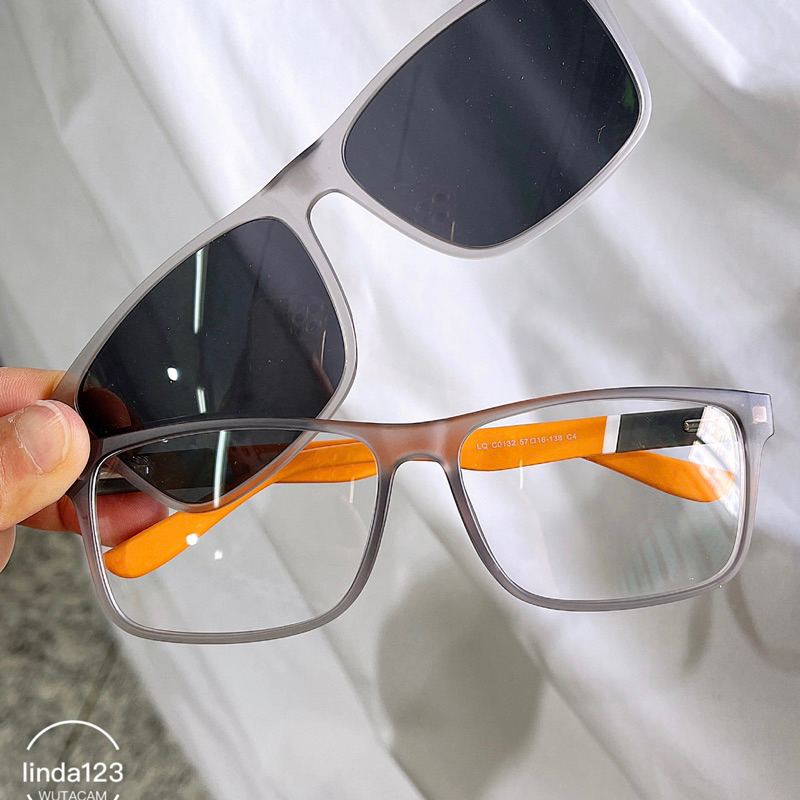 Armação De Óculos Clipon 2 EM 1 Masculino Armação + Solar/ Lente polarizado / Com Estojo É Flanela 0132 em Oferta na Shopee