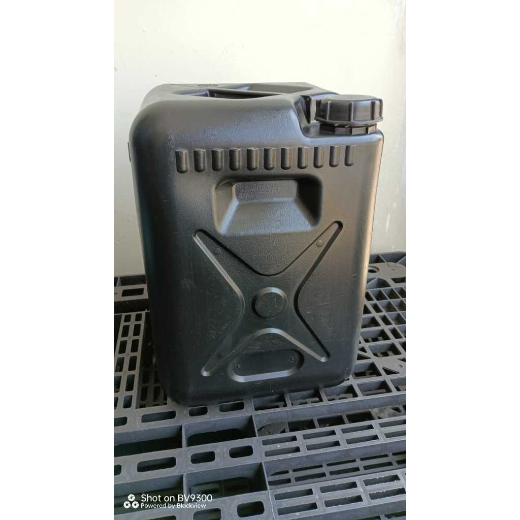 Galão 25 Litros Reforçado Transporte de Liquidos Combustivel Gasolina Agua Diesel Sabão Quimicos Reuso em Oferta na Shopee