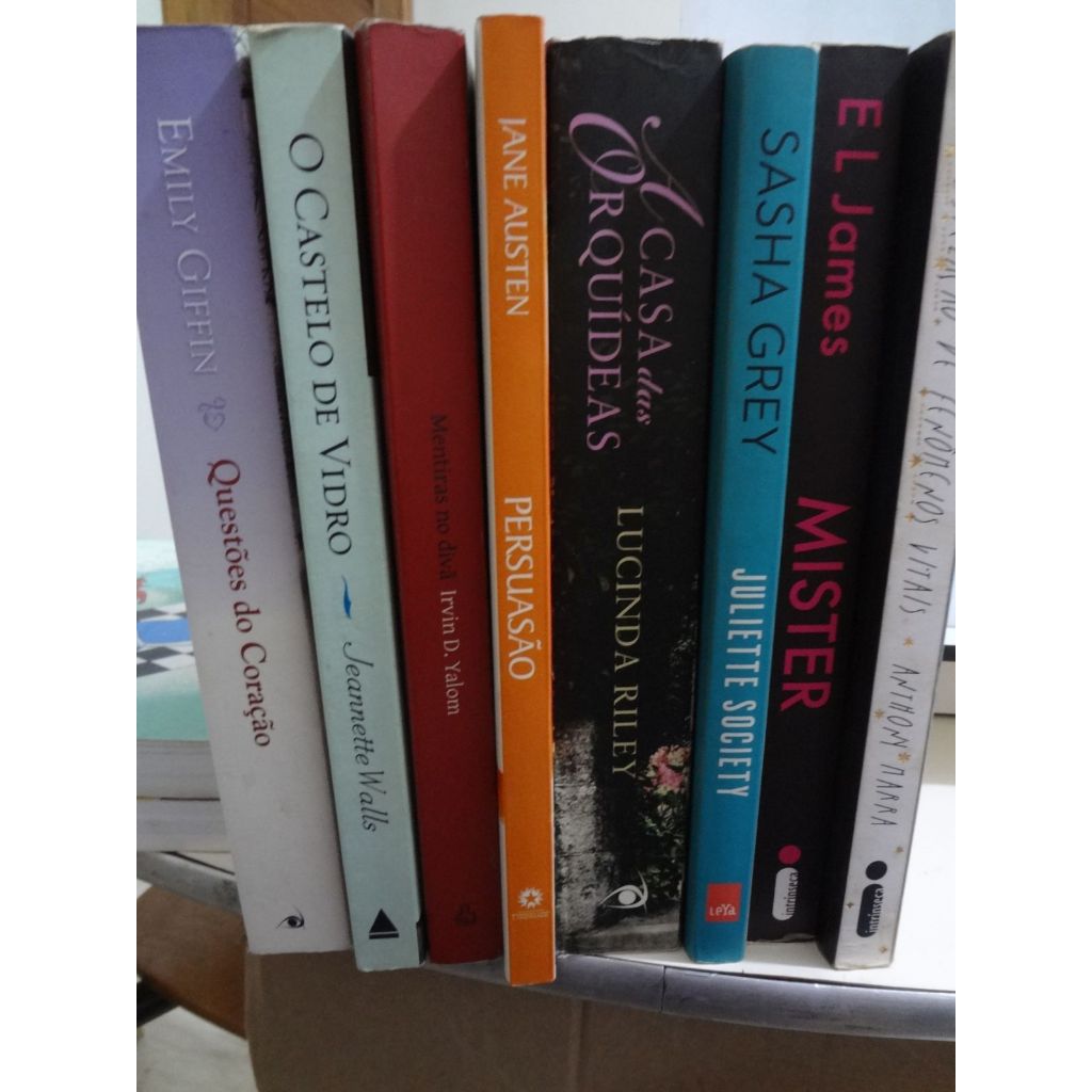 Livros Romance A Casa das Orquideas / Mister E. L James / Questões do Coração / O Castelo de Vidro / Mentiras No Divã / Persuasão Jane Austen / Uma Constelação de Fenômenos Vitais