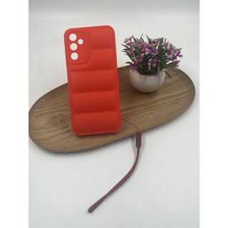Capa de Celular Para Compatível A04,A04S ,A14,G22 ,G52,G82 ,IP 11,IP 15 ,IP 15 PROMAX Puffer Acolchegante Silicone com pulseira liso ref yw5p1