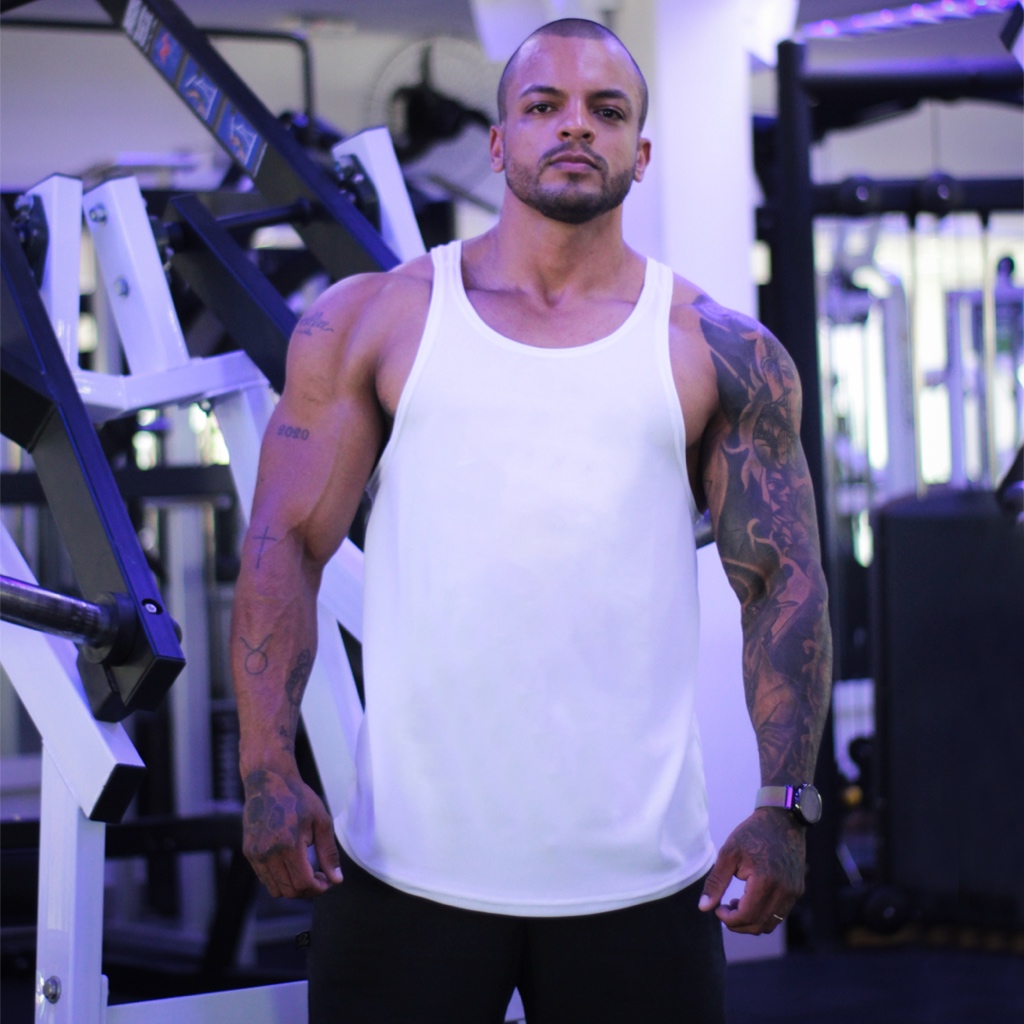 Regata Masculina Cavada em Dry Material Anti Transpirante Esportes Sem Estampa Lisa Básica Bombey