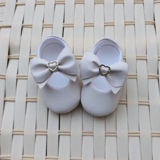 sapatinho de bebe menina bebezinho lindo blogueirinha batizado laço meia boneca sapatilha em Oferta na Shopee