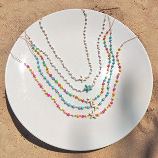 Colar choker de miçangas estrela do mar colorido branco com regulagem feminino verão praiano praia piscina
