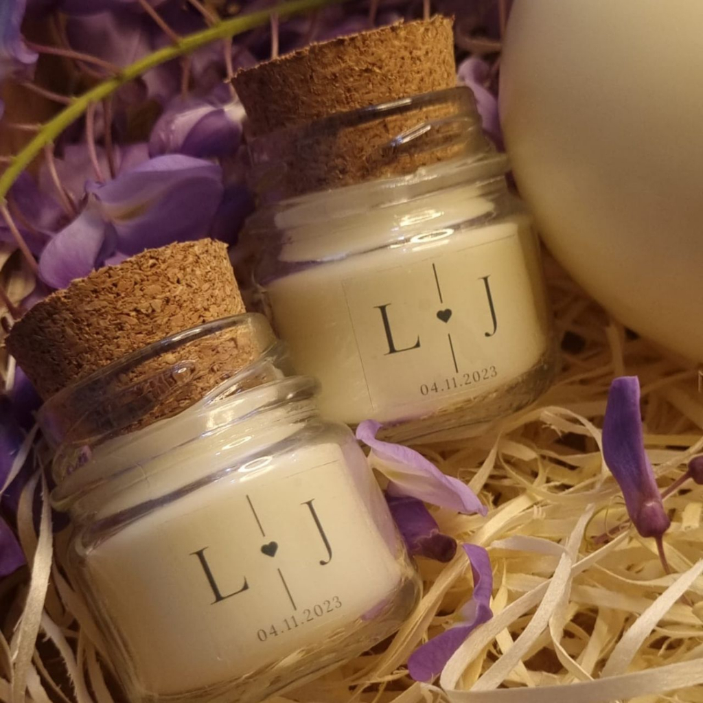 Mini vela artesanal p/ lembrancinha kit c/ 50 em Oferta na Shopee