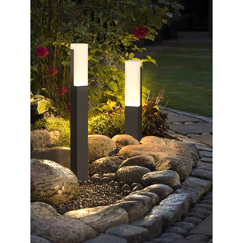 Poste Chão Luminária Jardim Balizador Externo IP66 LED