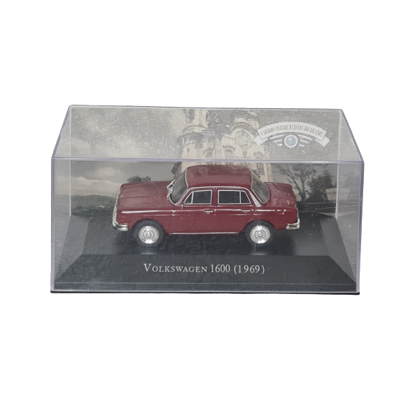 1969 VOLKSWAGEN 1600 CARROS INESQUECÍVEIS DO BRASIL - ALTAYA 1:43 CASE DE ACRÍLICO