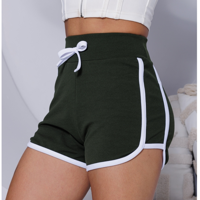 Shorts Curto Feminino com Amarração Detalhe nas Laterais Crepe