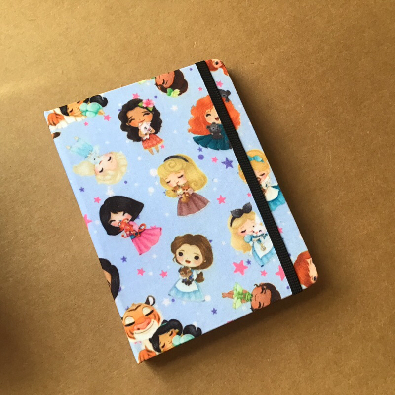 Novo Capa para Kindle ESCOLHA O MODELO DE ACORDO COM O APARELHO - Temos tamanhos para Kindle 8, 10 e 11 geração; Paperwhite 7, 10, 11 e Signature Case Artesanal Meninas