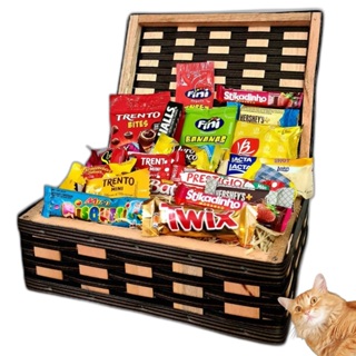 Cesta Bau De Chocolate Completa Presente Aniversario em Oferta na Shopee