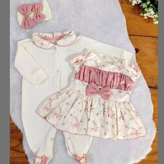 kit C/3 Peças Macacão Longo de Malha para Bebê Charlote Palha