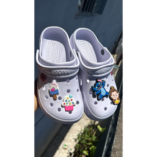 babuche personalizado chinelo com pingentes crocx unissex