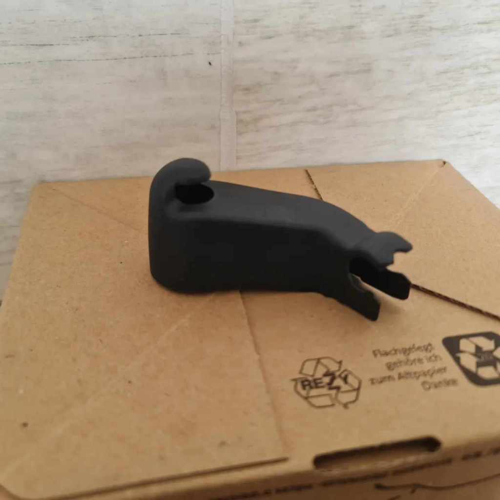 Capa Da Porca Limpador Traseiro Vw Golf Mk3 1992 A 1998