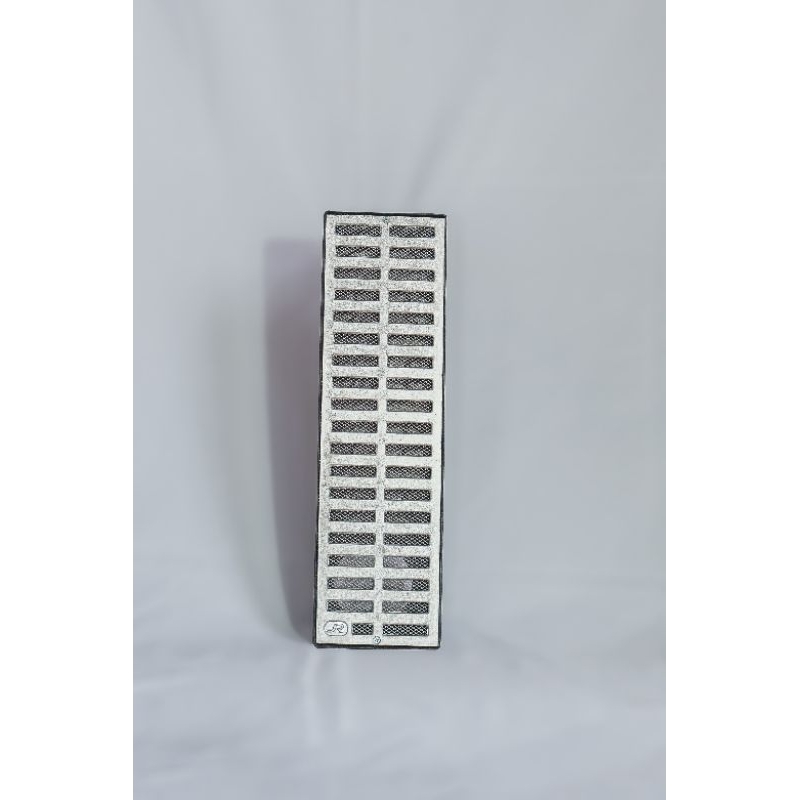 Ralo linear 15x50 Grelha em alumínio com caixa coletora saída de 100mm parafusada Marca JR Grelhas.