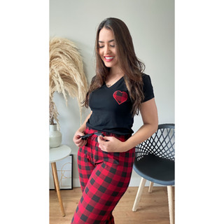 Pijama Feminino Xadrez Bordado Fechado Manga Curta