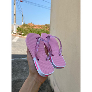 chinelo sandália havaianas infantil bico quadrado c/ traseira