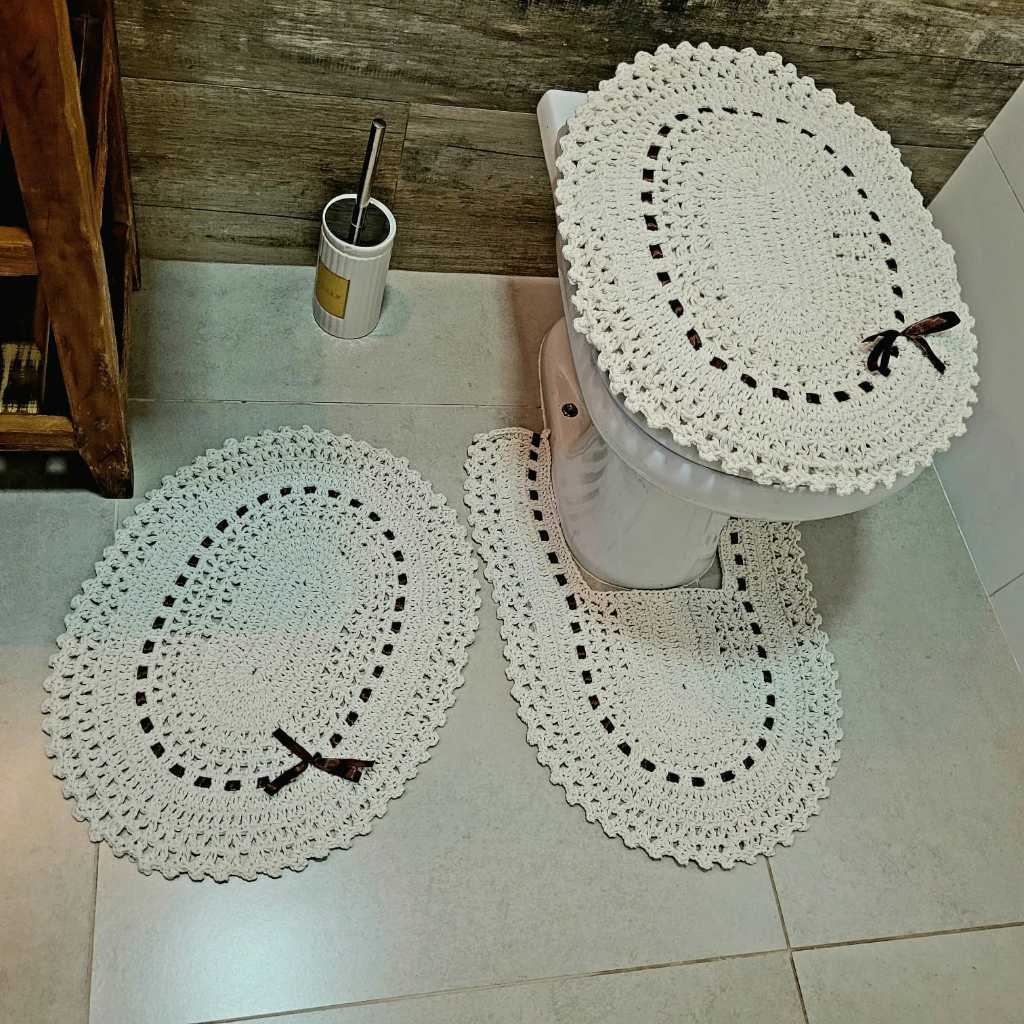 Jogo de Banheiro, Tapete Em Crochê Feito a Mão Com Fita Decorativa e Jogo de Banheiro Antiderrapante