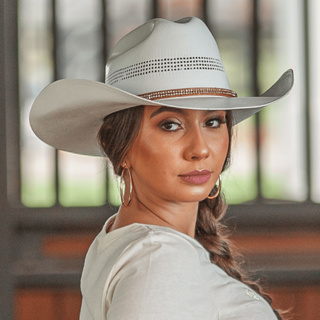 Chapéu Country Americano Branco ventilado com Strass unissex em Oferta na Shopee