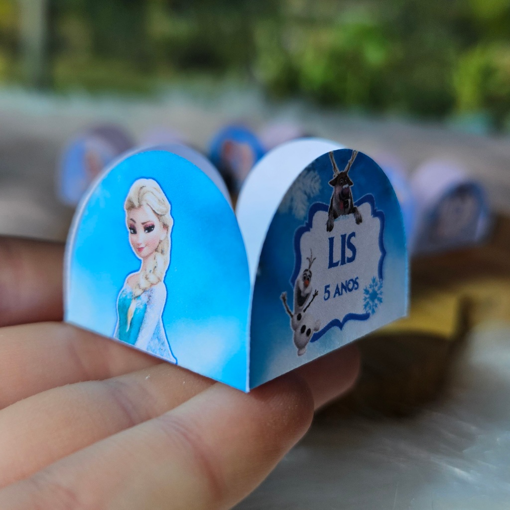 Forminha de doce brigadeiro Personalizada FROZEN - 4 pétalas - Festa de aniversário - Lembrancinha