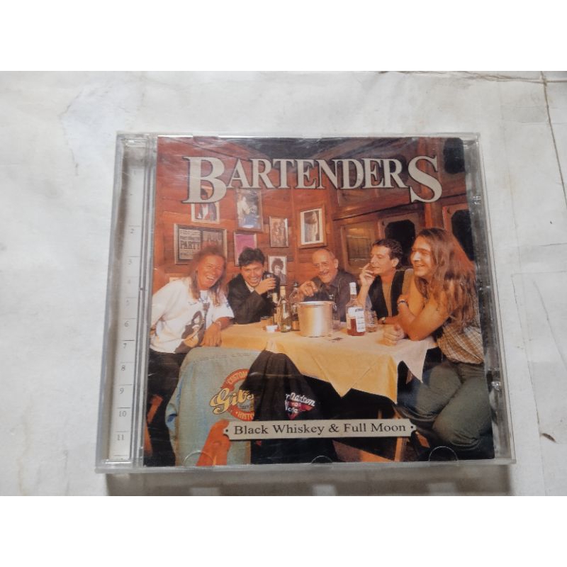 CD bartenders - Black whiskey & Full moon - ótimo estado mídia e capa