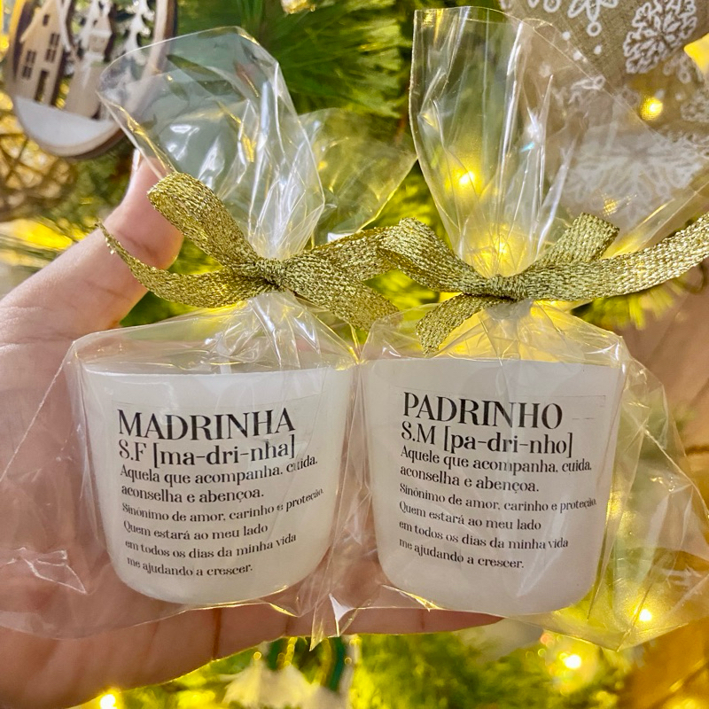 2 Velas Perfumadas Padrinho e Madrinha de Batismo / Batizado / Lembrancinha (4cm de altura e 5cm de diâmetro)
