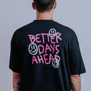 Camiseta OVERSIZED estampada Preta blusa camisa Streetwear em algodão 30.1 modelo Better days ahead Premium OVERSIZED