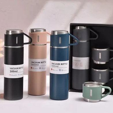 Kit Com Garrafa Térmica 500ml E 2 Copos Individuais Em Aço Inoxidável