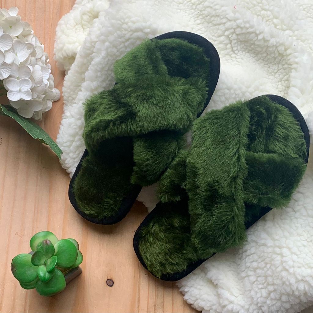 Pantufa Feminina Chinelo de Quarto Muito Confortável Verde Musgo em Oferta na Shopee