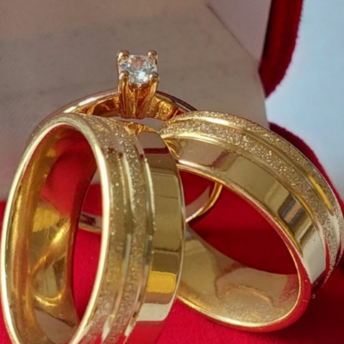 Par de Aliança Casamento Noivado Reta 2 Riscos Moedas Antigas Ouro 18k Anel Solitário em Oferta na Shopee