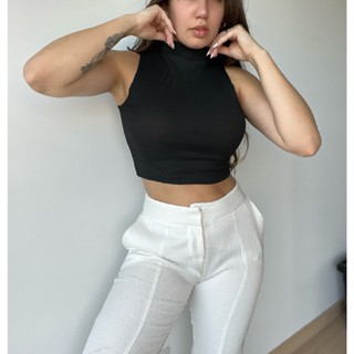 Cropped de segunda escolha com pequenos defeitos cor sortida