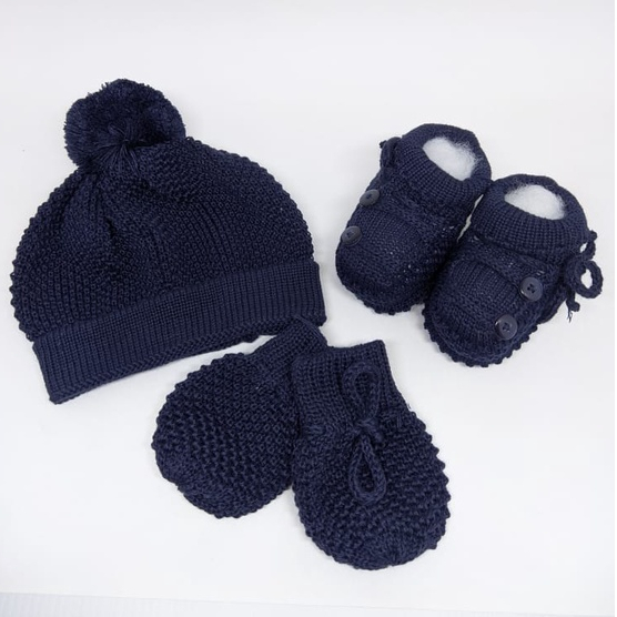 Kit Touca/Gorro Luva e Sapatinho Botinha Azul Marinho 2 bebê RN até 2 Meses em Tricô